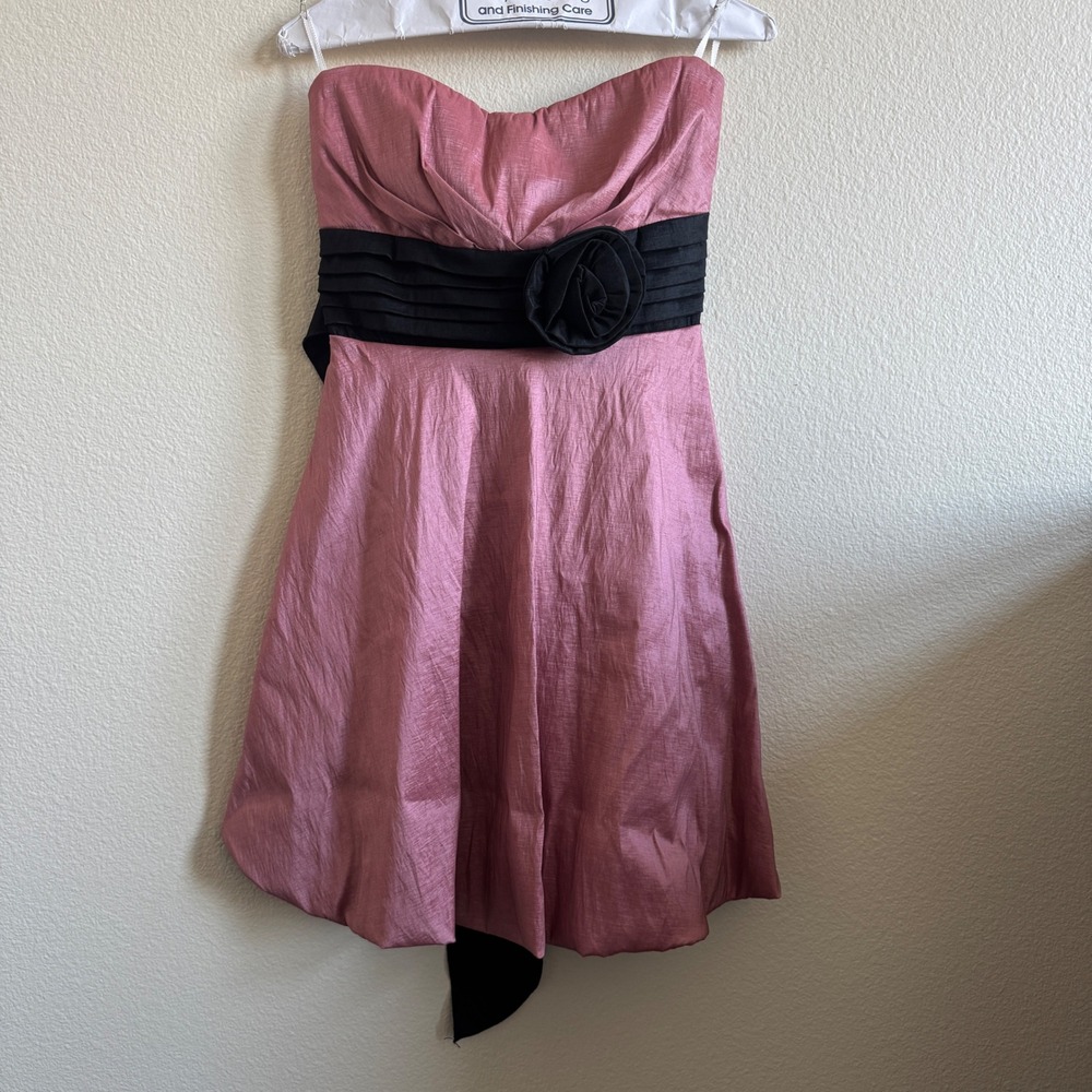 Fe USA Pink Strapless Bubble Hem Cocktail Dress Black Rosette Sash Size M 7451